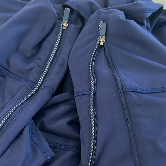 Lululemon Fresh Tracks Pant Hero Blue size 2 in EUC. - Picture 15 of 17